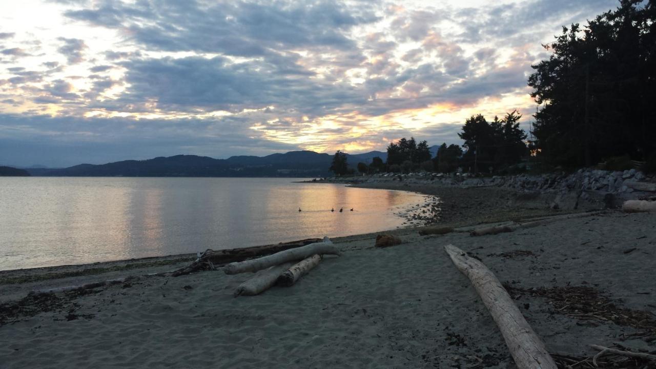 Davis Bay Bed & Breakfast Sechelt Exterior foto